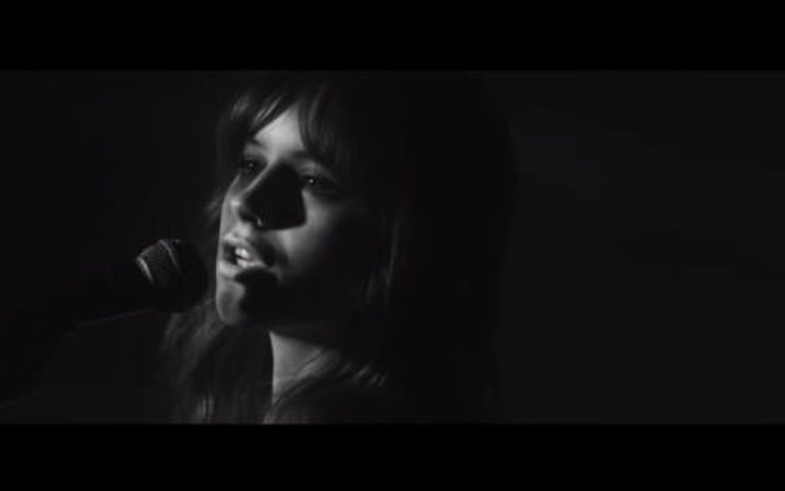 gabrielle-aplin-pic-1